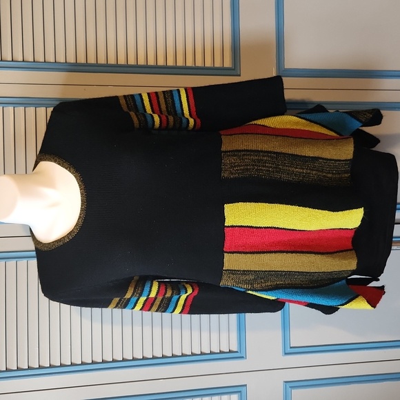 Kaktus Colorful Striped Asymmetrical Sweater - Picture 2 of 12